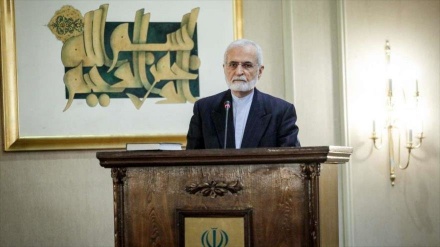 Irán denuncia “chantaje financiero” y “de seguridad” de EEUU