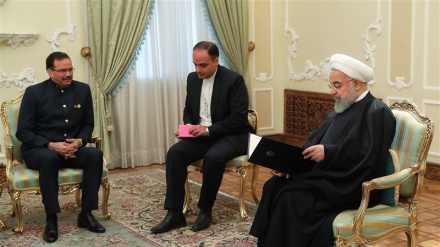 Rouhani: Rakyat Venezuela akan Gagalkan Konspirasi Baru AS