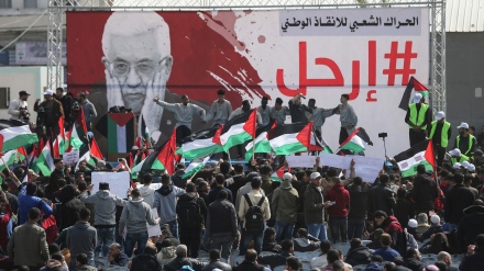 Protesta të gjera kundër Mahmud Abas në Rripin e Gazës