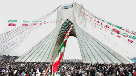 22 بهمن/ دلو ؛ روز پیروزی ایرانیان، روز نجات میهن اسلامی ایران