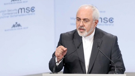 Zarif: Takimet e Munihut dhe të Varshavës treguan izolimin e Amerikës