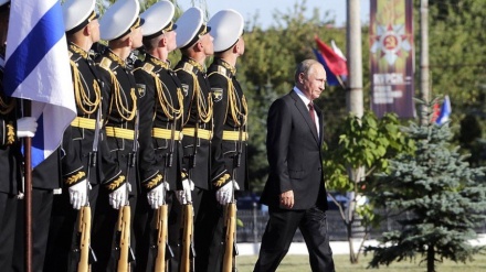 Putin: “Bizim silahlarımızın dünyada benzeri yok”