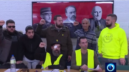 Les Gilets jaunes dénoncent les violences policières