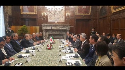 イラン国会議長、日・イ関係の拡大を目指し、日本参議院議長と会談