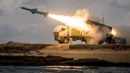 Velayet-97 deniz tatbikatında cruise füzeleri fırlatıldı