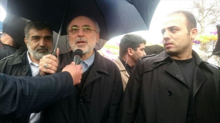 Salehi enfatiza en apoyo del pueblo a su Revolución pesa a dificultades