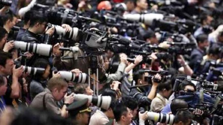 خبرنگاران  300 رسانه خارجی در جشن چهل سالگی انقلاب
