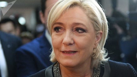 Migranti, Le Pen propone referendum: Meloni e Salvini devono unirsi