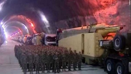 Pabrik Rudal Bawah Tanah: Penyempurnaan Pertahanan Iran Pada 40 Tahun Revolusi