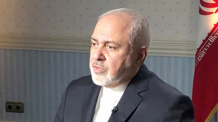 イラン外相、「ワルシャワとミュンヘンの国際会議は米の孤立化を示した」
