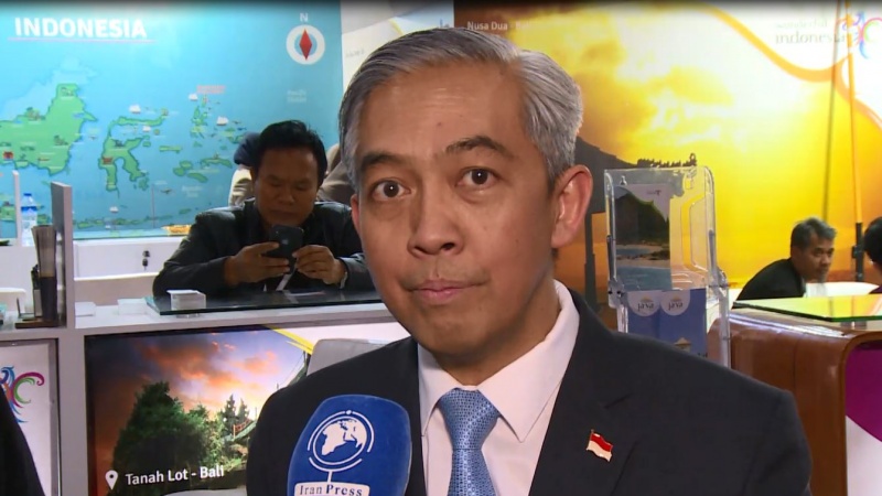 Duta Besar Berkuasa Penuh RI untuk RII Octavino Alimudin.