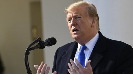 Трамп АҚШлик намойишчиларга таҳдид қилди