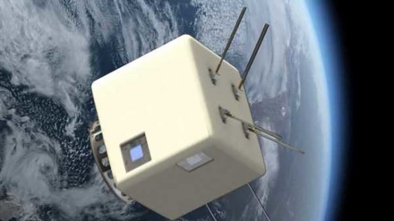 本日はイラン宇宙技術国民デー