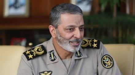 מפקד הצבא: איומי האוייבים חלולים