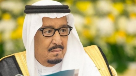 Amerkə vıjə ğıvvon bə Ərəbıston vığandeyu Məlik Səlmanı roziyəti