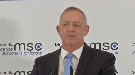 בני גנץ איים במינכן על לבנון ואיראן