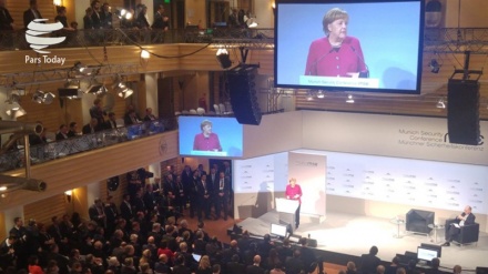 Almanya ve Fransa'dan ABD'nin anti nükleer anlaşma çağrısına ret