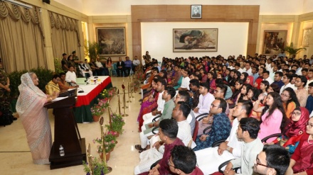 ব্যক্তিগত চাওয়া-পাওয়ার ঊর্ধ্বে কাজ করবে: ডাকসু নেতাদের প্রতি শেখ হাসিনা