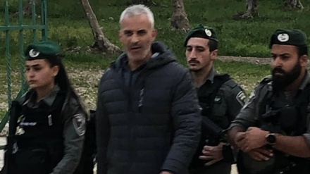 Polisi Zionis Tangkap Seorang Penjaga Masjid al-Aqsa 