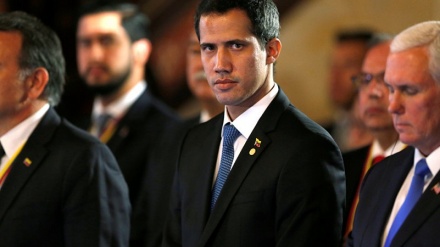 Raia wa Venezuela wamzomea Juan Guaidó, alazimika kufuta hotuba yake