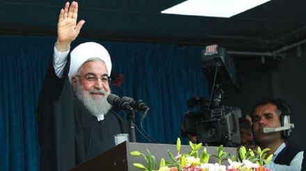 Руҳоний: Эрон барча қўшни давлатлар билан муносабатарини кенгайтириш пайидадир