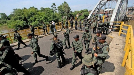 Venezuela denuncia ‘agresión’ de Armada colombiana a sus militares