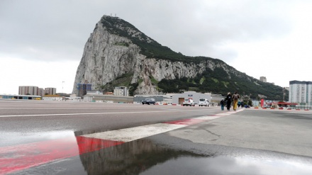 España y Reino Unido pactan acuerdo para frenar fraude fiscal en Gibraltar