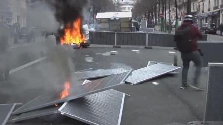 Cientos detenidos en nueva marcha de chalecos amarillos en Francia+Video