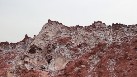 Turistët e Novruzit në ishullin Hormoz të Iranit