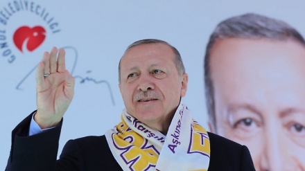 Erdogan: faremo tunnel sotto Bosforo