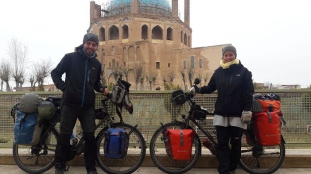 Turistas españoles dispuestos a trasladar rica cultura iraní a Madrid