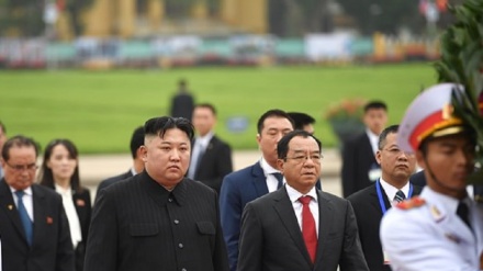 朝鮮労働党委員長が、ベトナム訪問を終え帰国の途に