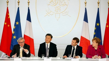 Xi in Francia, impegno per accordo sul clima
