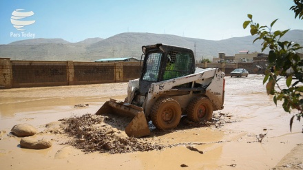 Fotos: Siguen operaciones de rescate en zonas afectadas por inundaciones en Irán