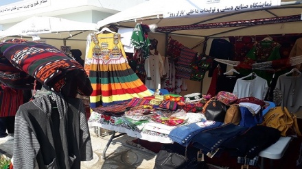 گزارش : برگزاری نمایشگاه صنایع دستی بانوان در مزار شریف 