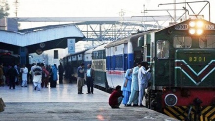 印・パ間を結ぶ友好列車の運行が再開