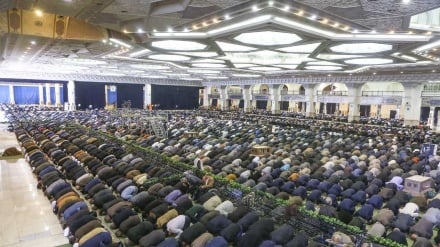 Shalat Jumat Tehran, 8 Maret 2019