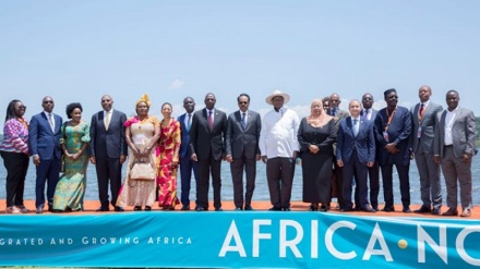 SAUTI, Mkutano wa viongozi kadhaa wa Afrika waendelea mjini Munyonyo, Uganda. Masuala muhimu yajadiliwa