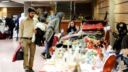 Pameran Produksi Nasional Iran (1)