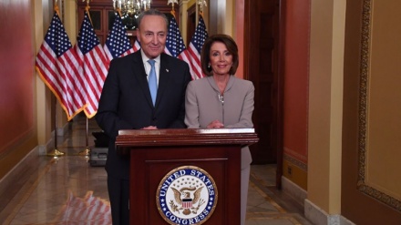 Pelosi paralajmëron Trump për murin ndarës