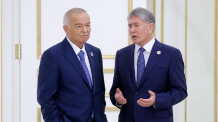 Атамбаев марҳум Ислом Каримовни яна танқид қилди