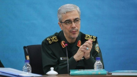 Kunjungan Mayjen Bagheri ke Suriah; Penekanan Pada Sinergi Regional untuk Memerangi Terorisme