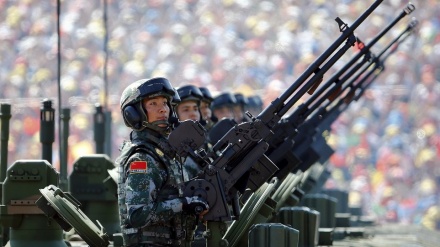中国2019年国防预算增加7.5％