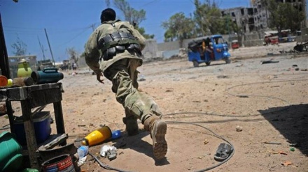 Al-Shabab attacks Somali government building in Mogadishu