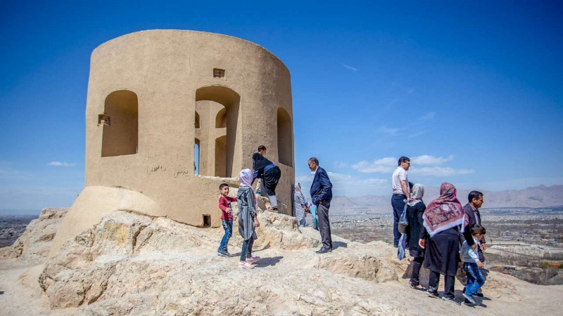 Faltorja e zjarrit të zoroastrizmit në Esfahan