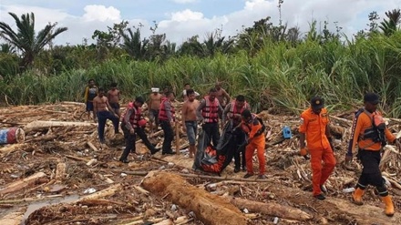 印度尼西亚严重洪灾已经造成77人死亡