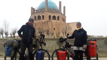 שני תיירים ספרדים: נחושים לשאת את תרבות איראן למולדתנו