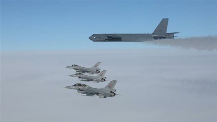 US, Russian bomber jets conduct simultaneous missions off Norway amid INF tensions