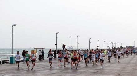 Turnamen Maraton di Pulau Kish