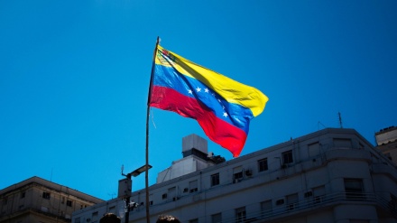 委内瑞拉人民集会支持马杜罗